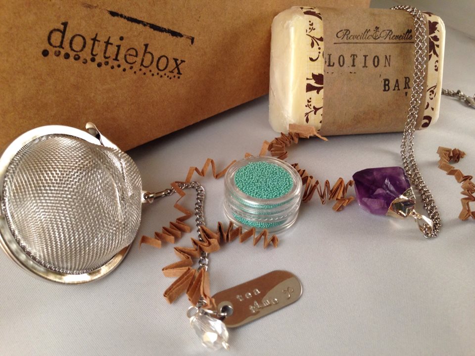 Dottiebox X Nazari Amethyst Collab.