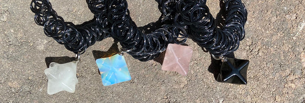 Natural Rose Quartz Merkaba Star Pendant Choker