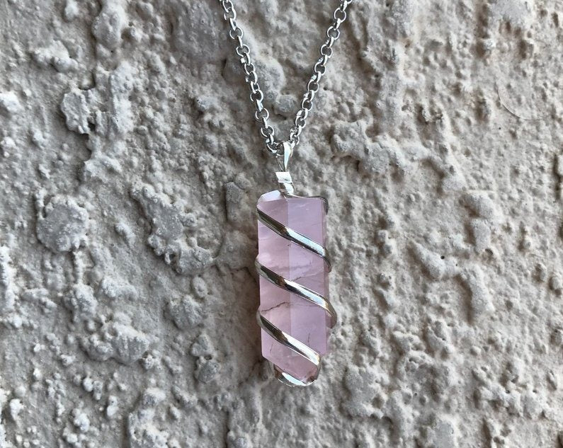 Natural Rose Quartz Spiral Gemstone Crystal Pendant Necklace