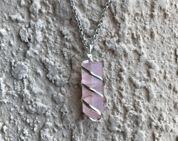 Natural Rose Quartz Spiral Gemstone Crystal Pendant Necklace