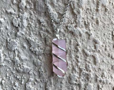 Natural Rose Quartz Spiral Gemstone Crystal Pendant Necklace