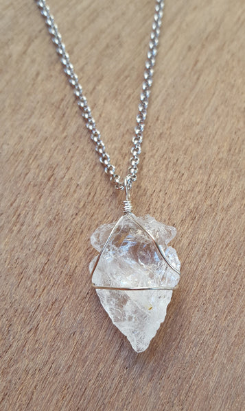 Natural Quartz Arrowhead Gemstone Crystal Pendant Necklace